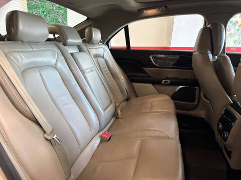 2017 Lincoln Continental Reserve