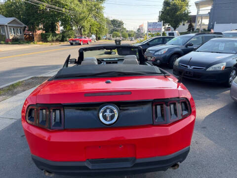 2013 Ford Mustang V6 Premium