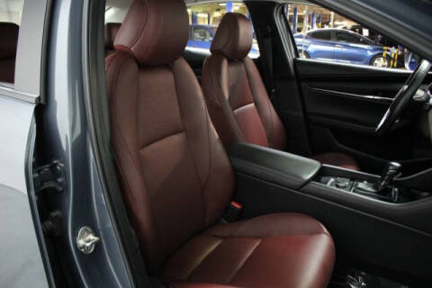 2024 Mazda Mazda3 Sedan 2.5 S Carbon Edition