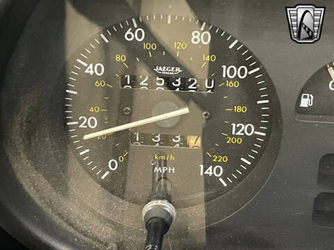 1991 Alfa Romeo Spider Veloce