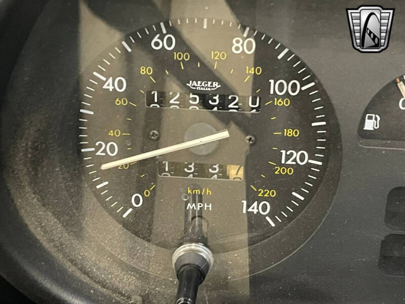 1991 Alfa Romeo Spider Veloce