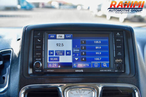 2012 Chrysler Town and Country Touring