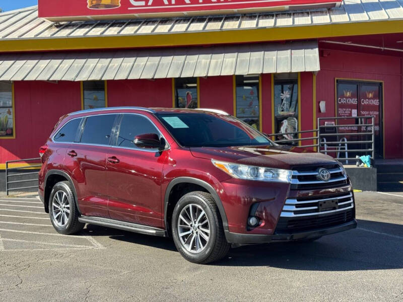 2017 Toyota Highlander SE