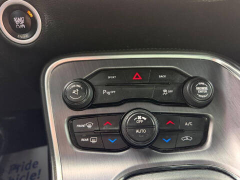 2015 Dodge Challenger R/T