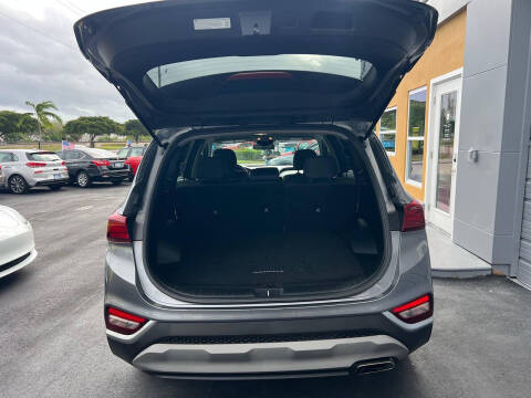2019 Hyundai Santa Fe SE 2.4L