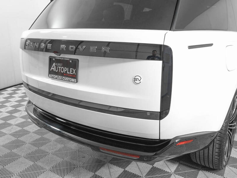 2023 Land Rover Range Rover P400 SE