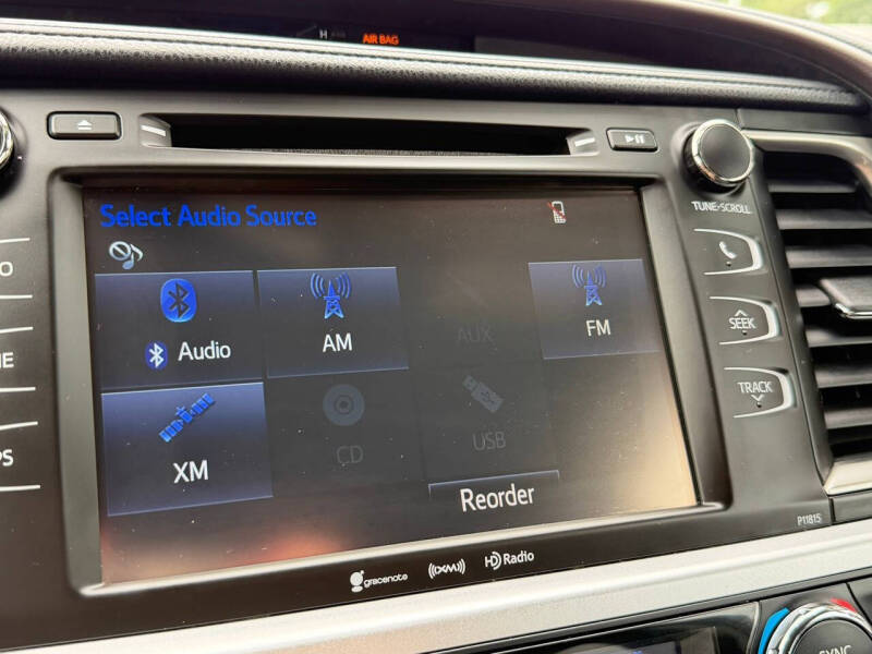 2019 Toyota Highlander LE Plus