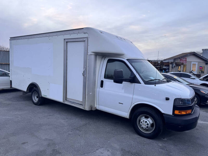 2020 Chevrolet Express 3500