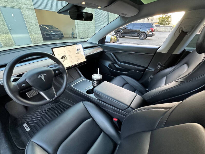 2021 Tesla Model 3 Base photo 30