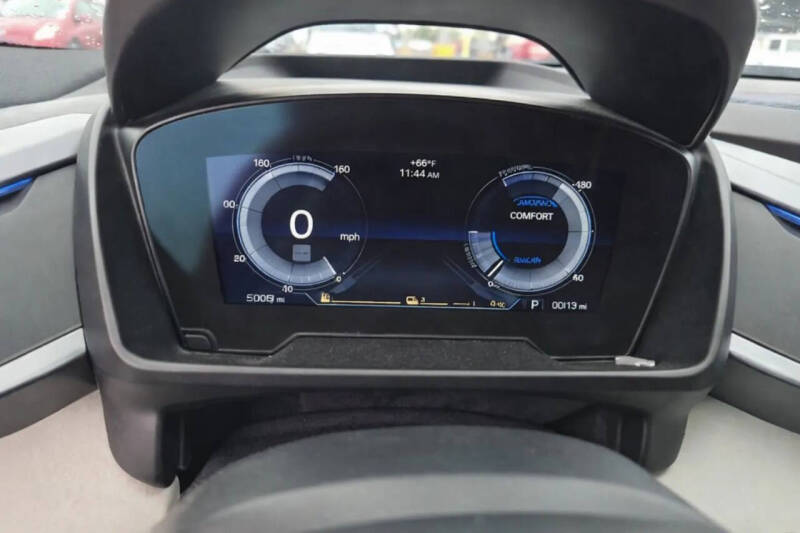 2015 BMW i8
