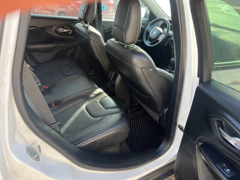 2019 Jeep Cherokee Trailhawk