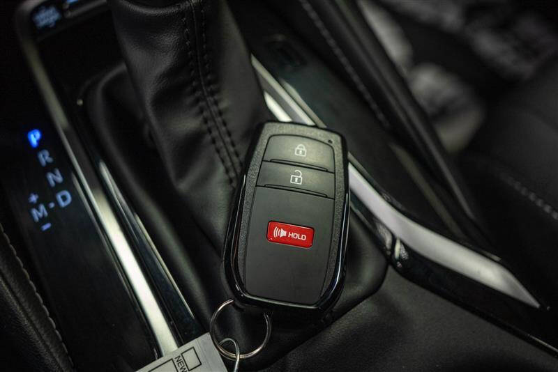 2024 Toyota Corolla Hatchback SE