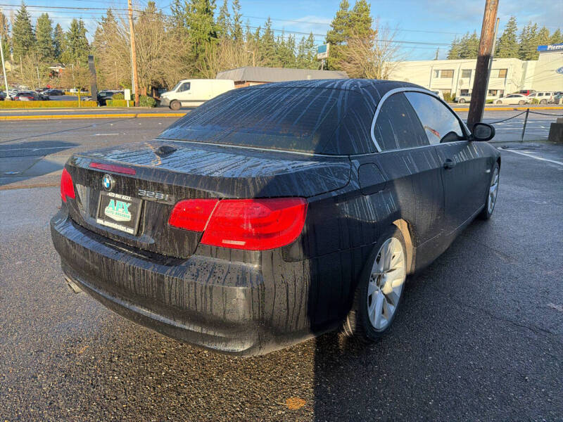 2011 BMW 3 Series 328i