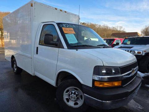 2014 Chevrolet Express for sale at Vans Vans Vans INC in Blauvelt NY