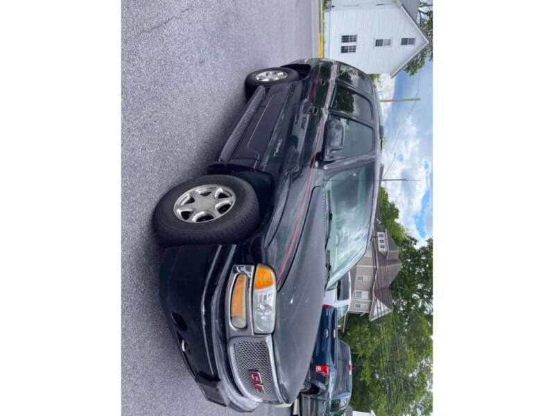 2002 GMC Yukon Denali