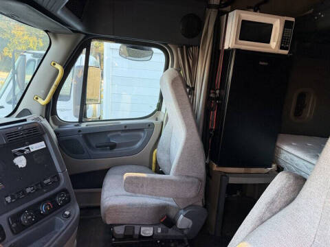 2017 Freightliner Cascadia