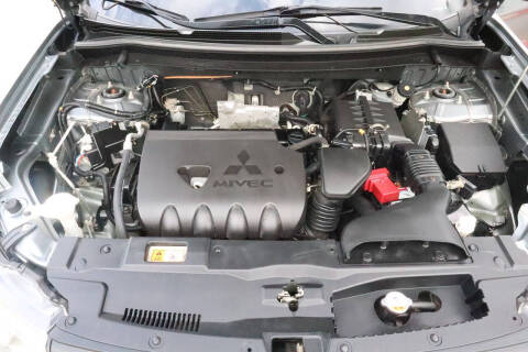2014 Mitsubishi Outlander SE