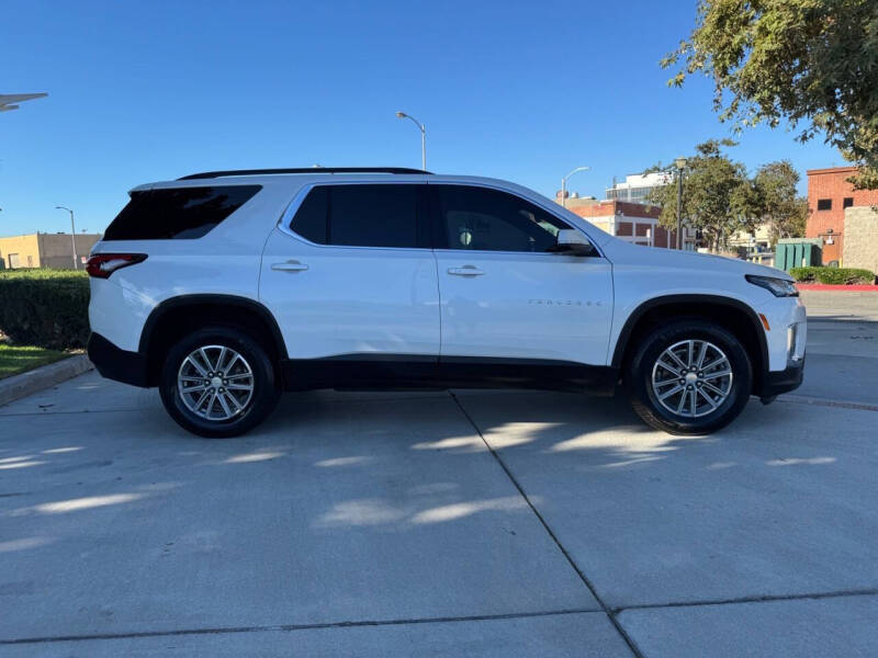 2022 Chevrolet Traverse LT Cloth