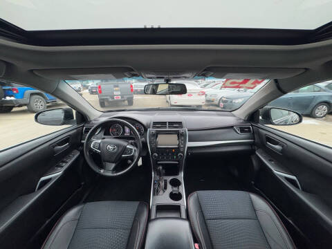 2015 Toyota Camry SE