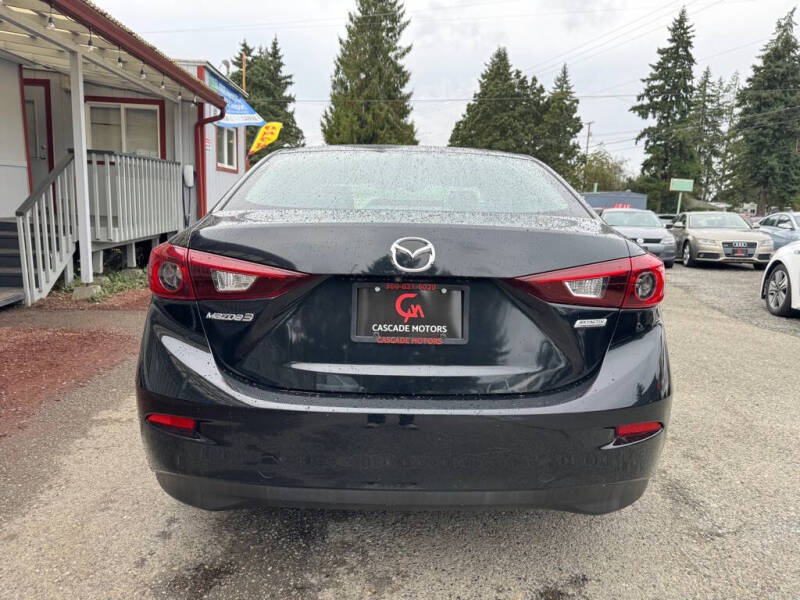 2016 Mazda MAZDA3 i Sport
