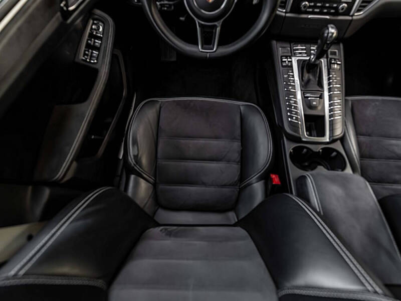2017 Porsche Macan GTS