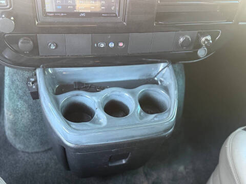 2013 GMC Savana