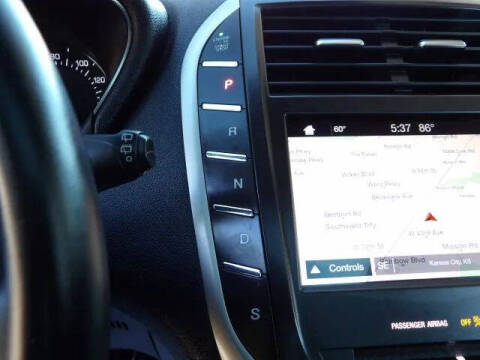 2019 Lincoln MKC Select