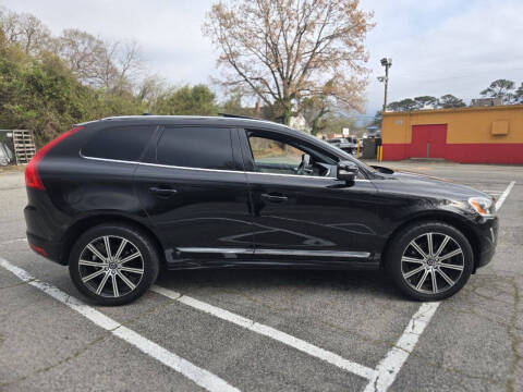 2016 Volvo XC60 T5 Drive-E Premier