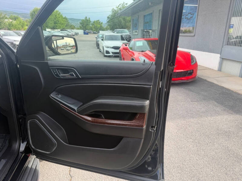2017 GMC Yukon XL SLT