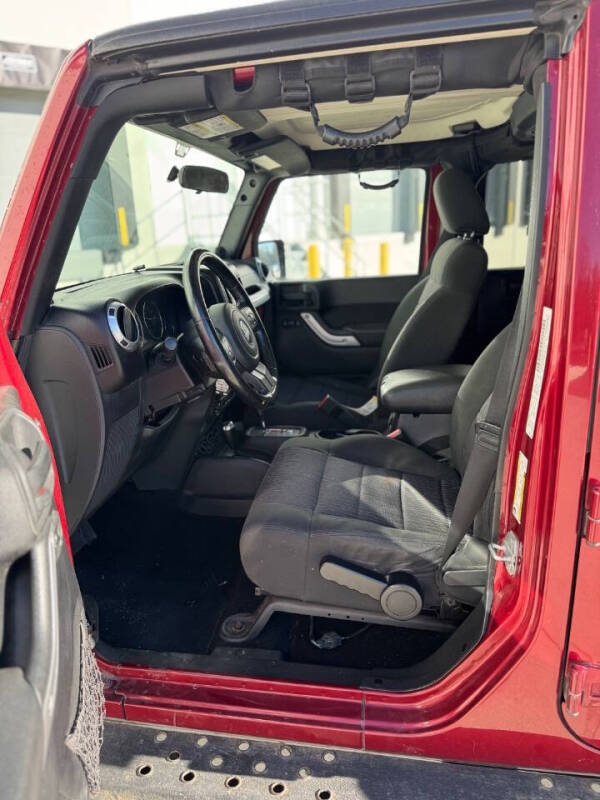 2012 Jeep Wrangler Unlimited Sahara