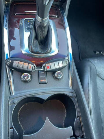 2011 Infiniti G37 Coupe x