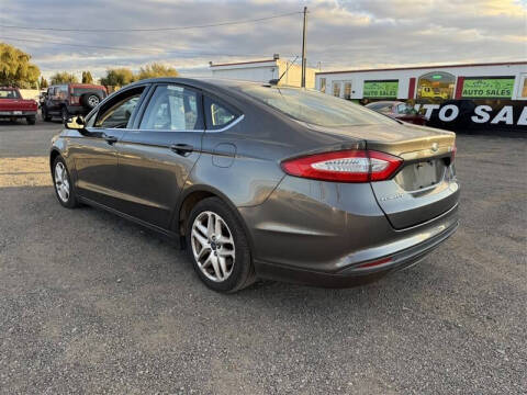 2015 Ford Fusion SE