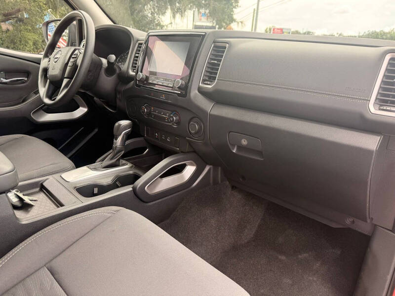 2022 Nissan Frontier S