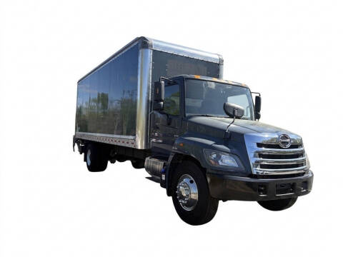2020 Hino 268A