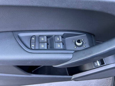 2020 Audi Q5 e quattro Premium 55 TFSI