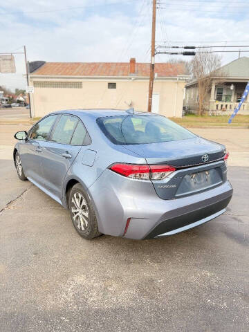 2022 Toyota Corolla Hybrid LE