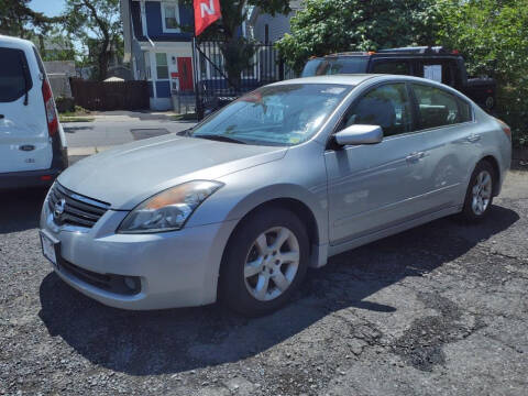 2009 Nissan Altima for sale at Executive Auto Group in Irvington NJ