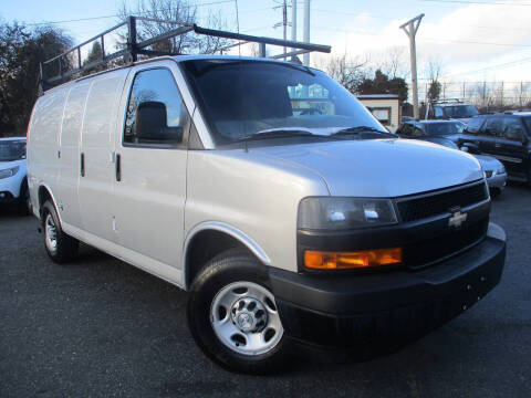 2018 Chevrolet Express 2500
