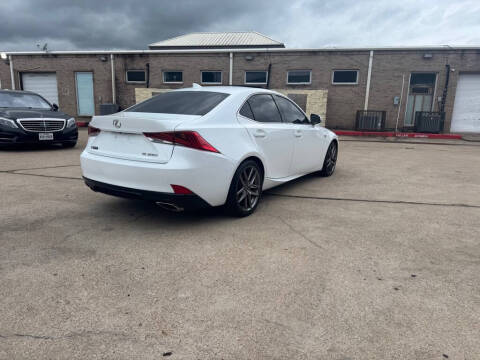 2017 Lexus IS 200t