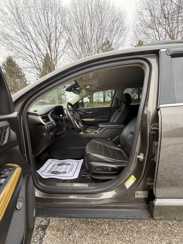 2019 GMC Acadia Denali