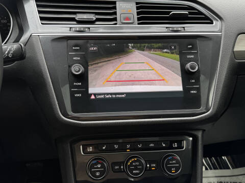 2021 Volkswagen Tiguan SE