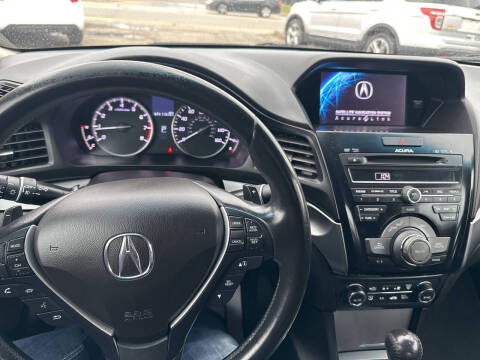 2013 Acura ILX 2.0L w/Tech