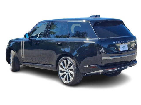 2025 Land Rover Range Rover P530 SE