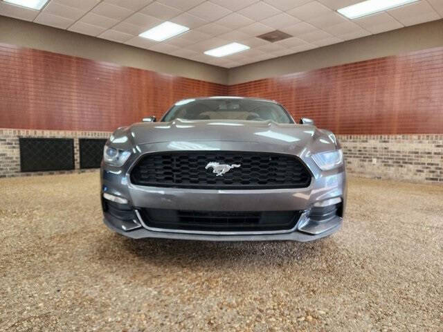 2017 Ford Mustang V6