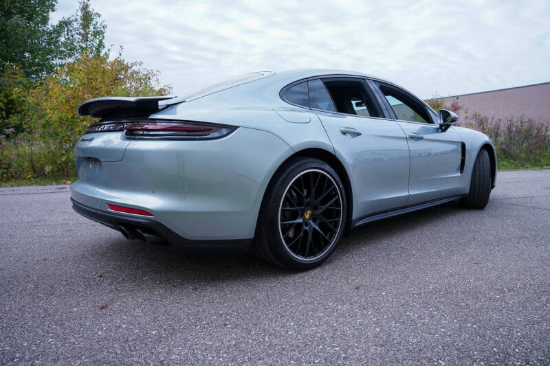 2018 Porsche Panamera 4S