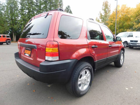 2003 Ford Escape XLT Popular