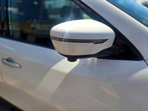 2020 Nissan Pathfinder SL