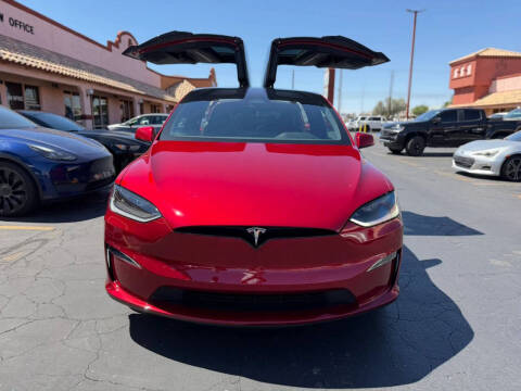 2023 Tesla Model X Standard Range