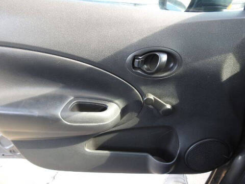 2017 Nissan Versa Note S Plus