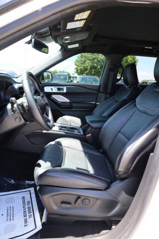 2023 Ford Explorer ST